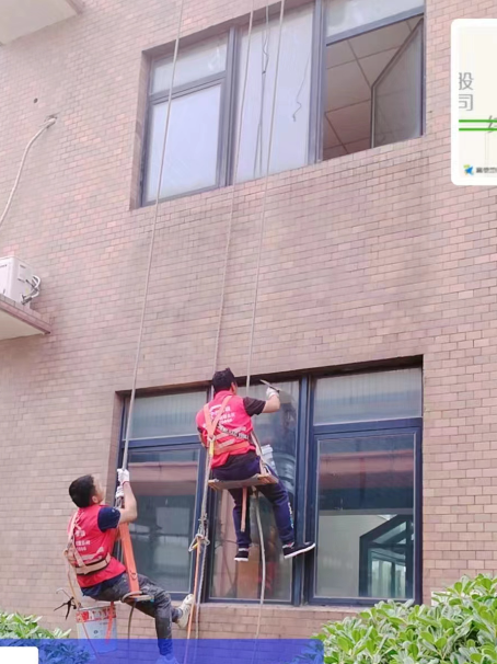 河西承接各类窗户玻璃维修